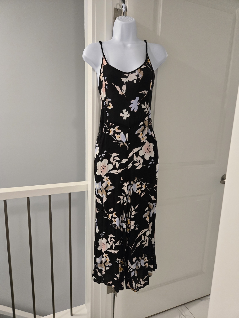 Band of Gypsies (Nordstrom) Black Floral Jumpsuit Size S